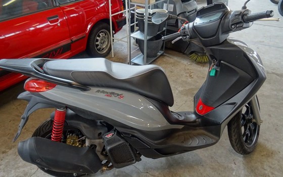 Gebrauchtmotorrad Piaggio Medley S 125 ie IGET - Bild 3