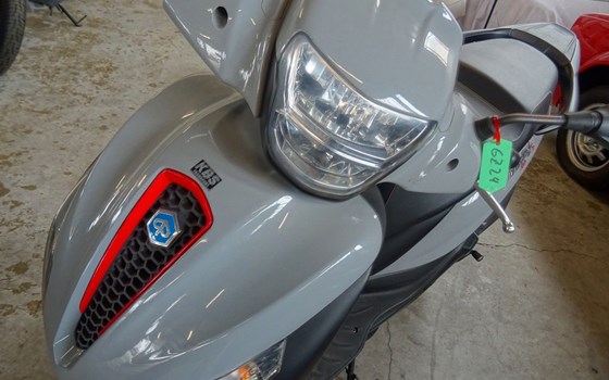 Gebrauchtmotorrad Piaggio Medley S 125 ie IGET - Bild 8