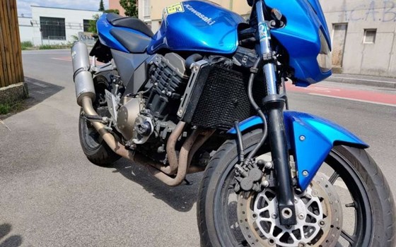 Gebrauchtmotorrad Kawasaki Z 750R - Bild 5 Gebrauchtmotorrad Kawasaki Z 750R - Bild 5