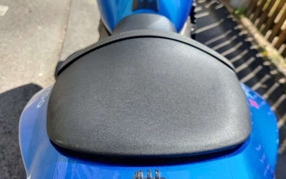 Gebrauchtmotorrad Kawasaki Z 750R - Bild 7