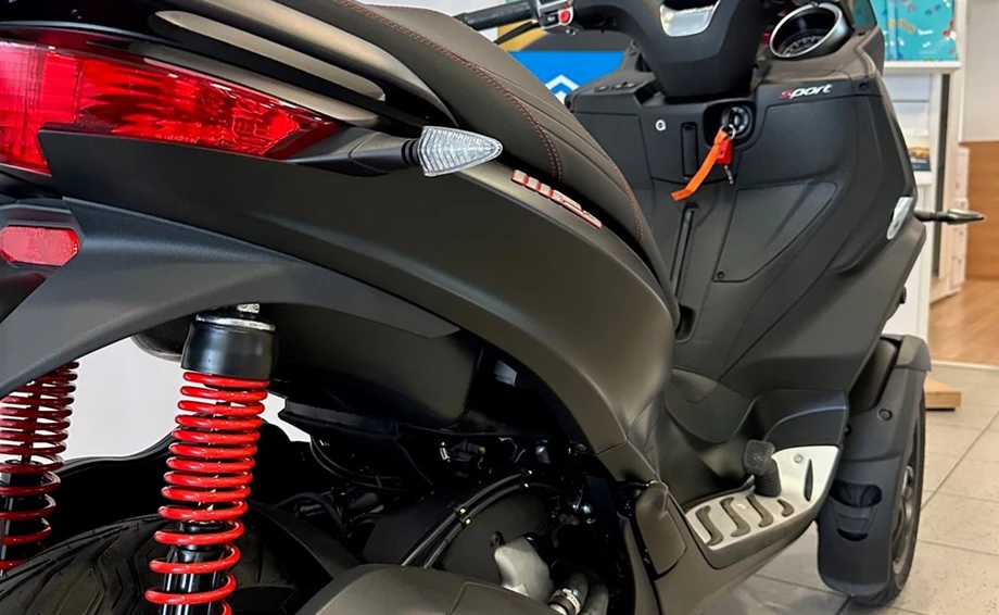 Angebot Piaggio MP3 300 Sport Bild 2: Angebot Piaggio MP3 300 Sport