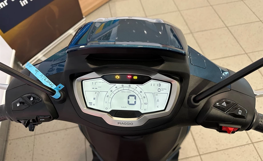 Angebot Piaggio Beverly 300 Bild 6: Angebot Piaggio Beverly 300