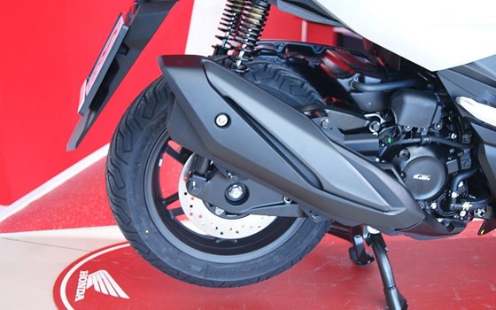 Neufahrzeug Honda Forza 350 - Bild 7