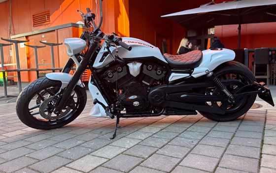 Gebrauchtmotorrad Harley-Davidson Night Rod Special VRSCDX - Bild 4 Gebrauchtmotorrad Harley-Davidson Night Rod Special VRSCDX - Bild 4