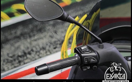 Gebrauchtmotorrad Piaggio MP3 310 - Bild 16