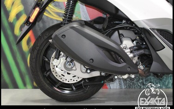 Gebrauchtmotorrad Piaggio MP3 310 - Bild 20