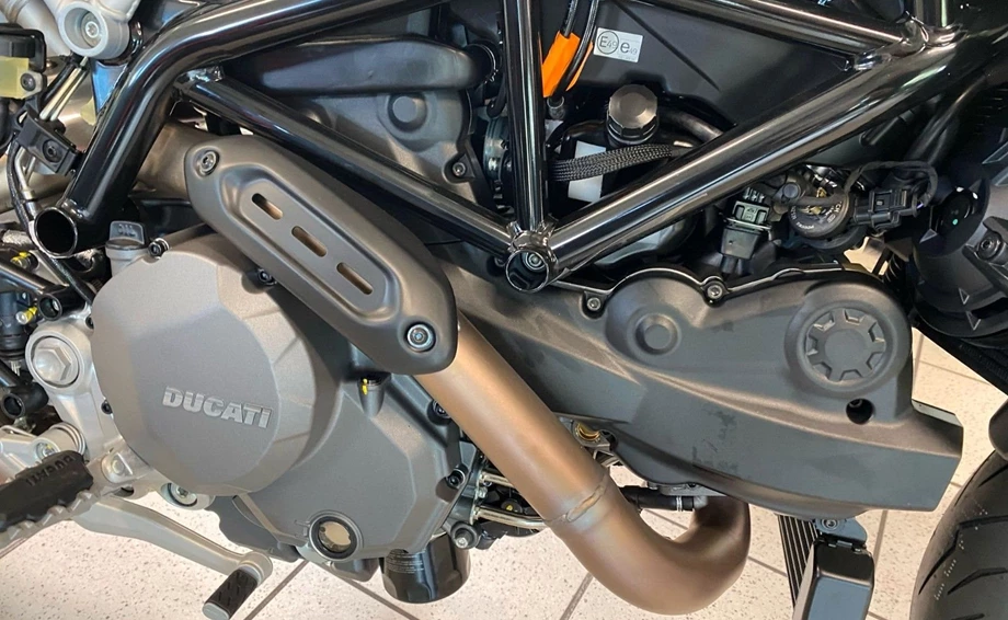 Angebot Ducati Hypermotard 950 RVE Bild 11: Angebot Ducati Hypermotard 950 RVE