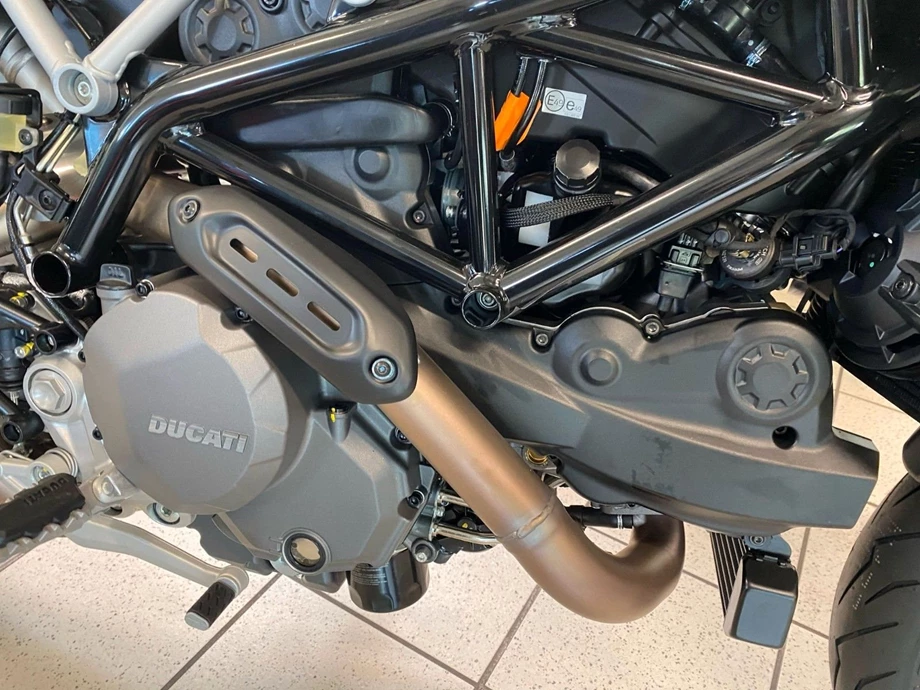 Angebot Ducati Hypermotard 950 RVE Bild 11: Angebot Ducati Hypermotard 950 RVE