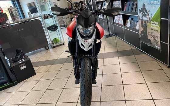 Gebrauchtmotorrad Ducati Hypermotard 950 RVE - Bild 12