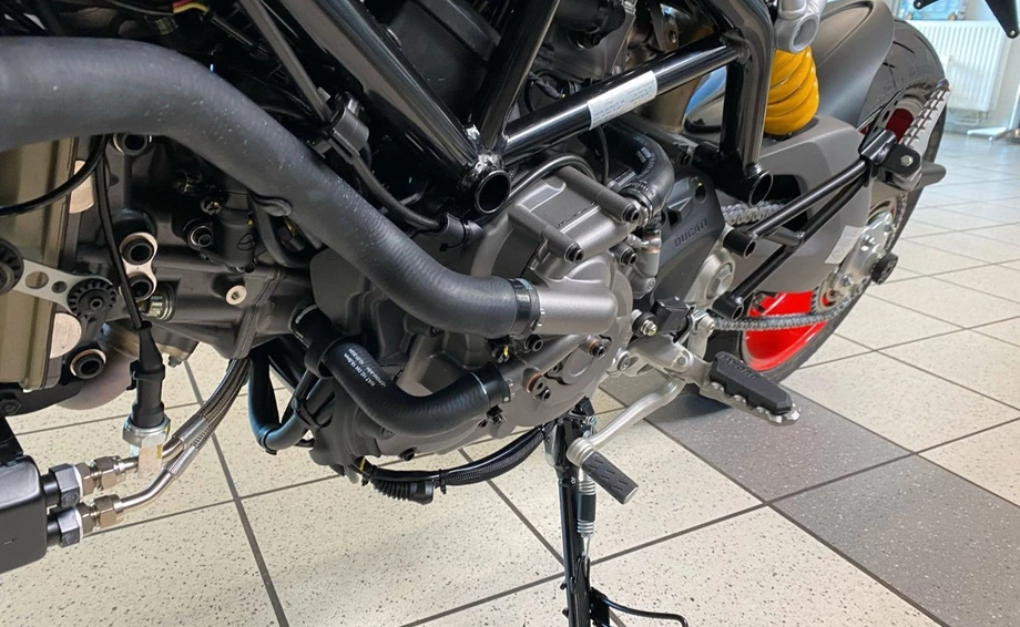 Angebot Ducati Hypermotard 950 RVE Bild 13: Angebot Ducati Hypermotard 950 RVE