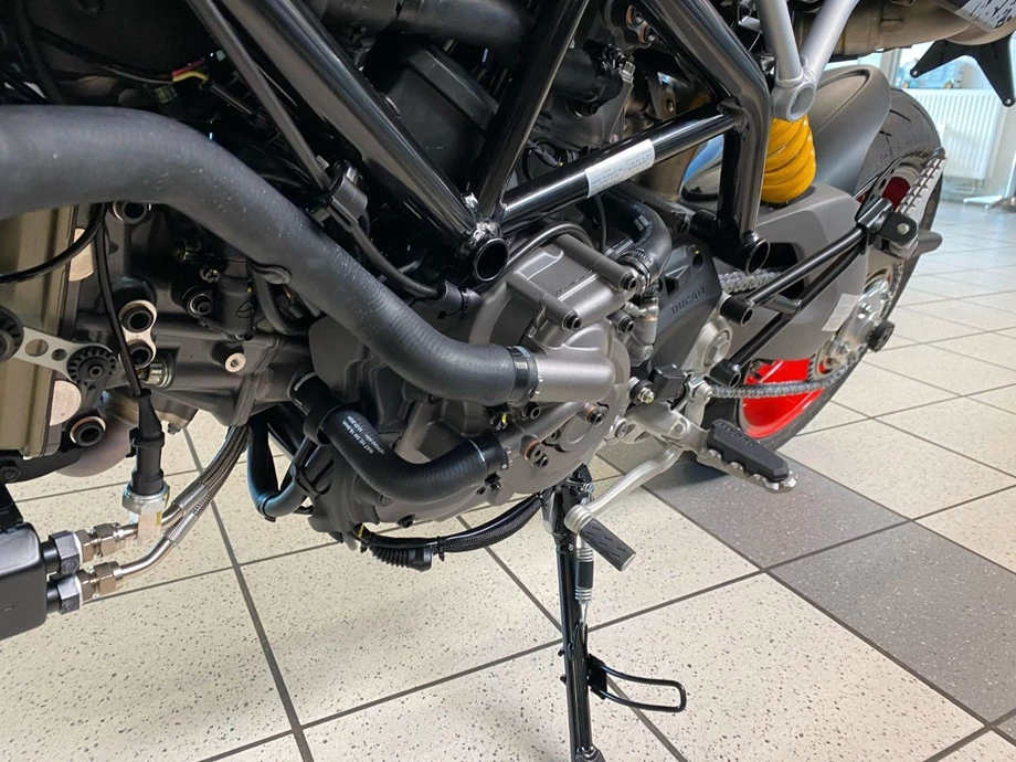 Angebot Ducati Hypermotard 950 RVE Bild 13: Angebot Ducati Hypermotard 950 RVE