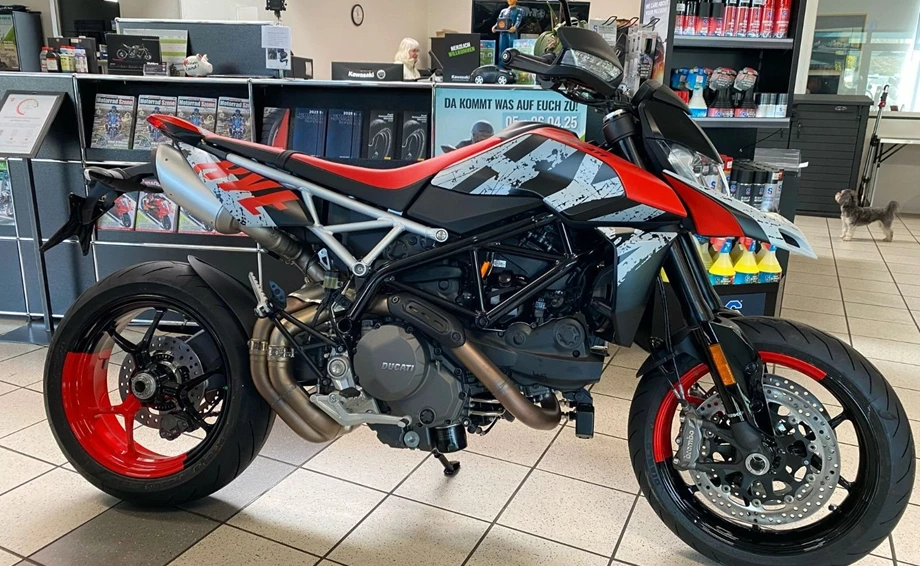Angebot Ducati Hypermotard 950 RVE Bild 15: Angebot Ducati Hypermotard 950 RVE