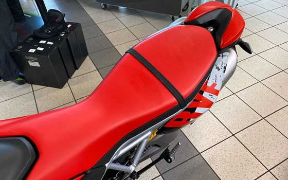 Gebrauchtmotorrad Ducati Hypermotard 950 RVE - Bild 3