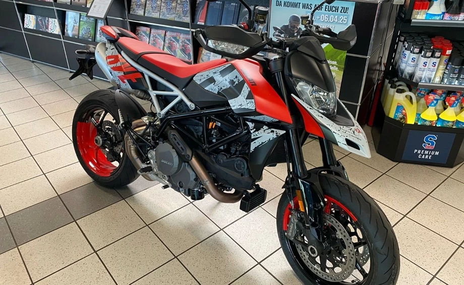 Angebot Ducati Hypermotard 950 RVE Bild 6: Angebot Ducati Hypermotard 950 RVE