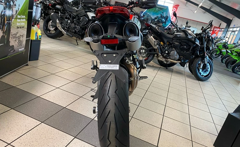 Angebot Ducati Hypermotard 950 RVE Bild 9: Angebot Ducati Hypermotard 950 RVE