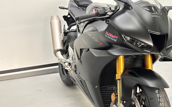 Neufahrzeug Honda CBR1000RR-R Fireblade SP - Bild 8