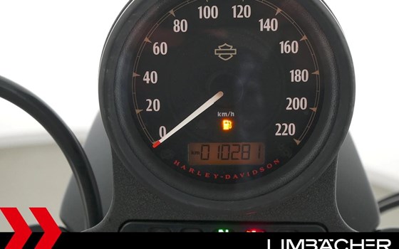 Gebrauchtmotorrad Harley-Davidson Sportster XL 883 - Bild 12