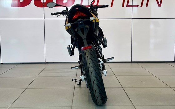 Neufahrzeug Aprilia Tuono 125 - Bild 12