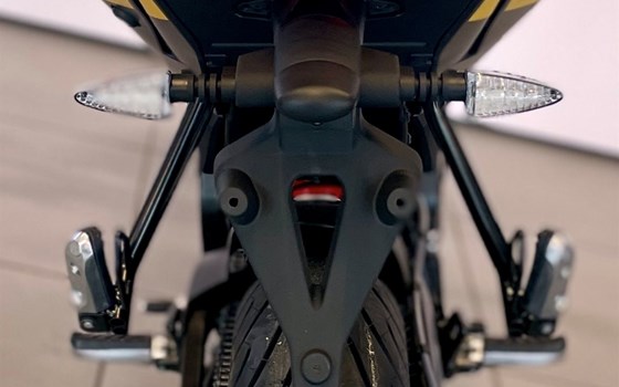 Neufahrzeug Aprilia Tuono 125 - Bild 13