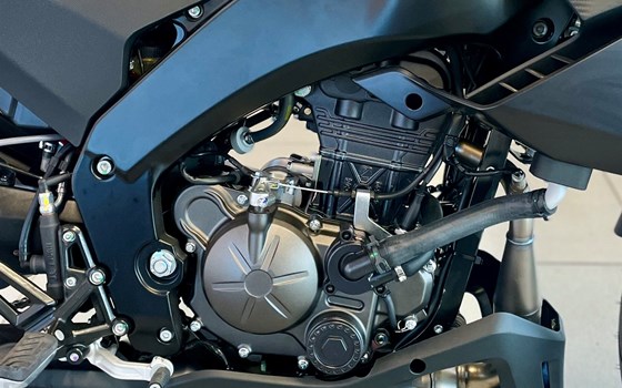 Neufahrzeug Aprilia Tuono 125 - Bild 8