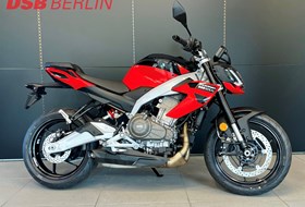 Aprilia Tuono 457