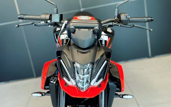 Neufahrzeug Aprilia Tuono 457 - Bild 5