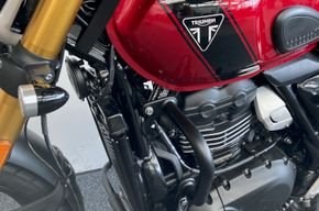 Gebrauchtmotorrad Triumph Scrambler 400 X - Bild 3 Gebrauchtmotorrad Triumph Scrambler 400 X - Bild 3