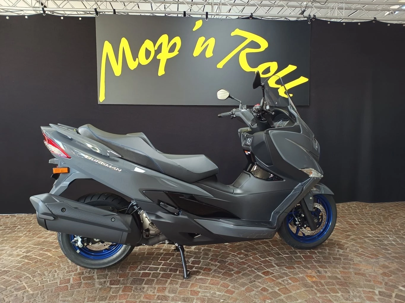Suzuki Burgman 400