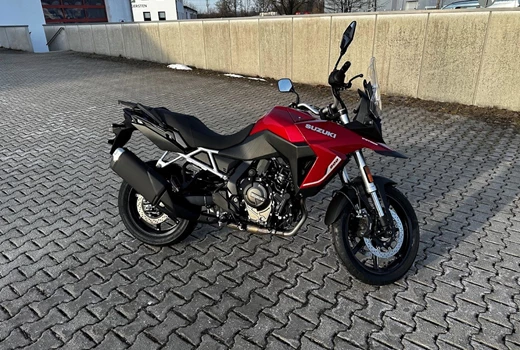Suzuki V-Strom 800