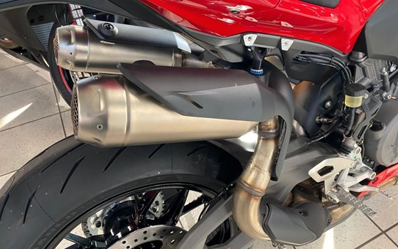 Neufahrzeug Ducati Panigale V2 S - Bild 8