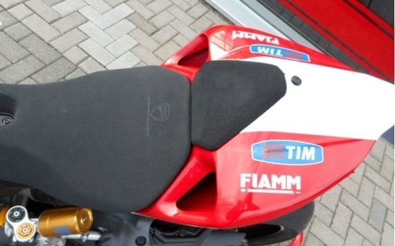 Gebrauchtmotorrad Ducati 1199 Panigale S - Bild 6