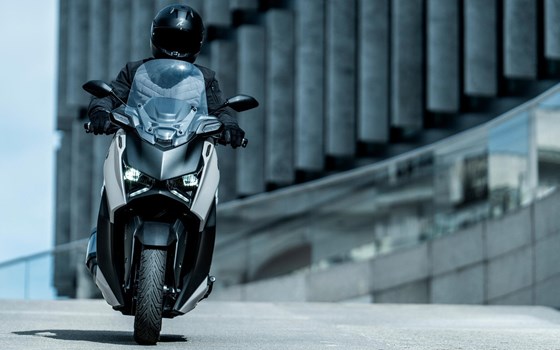 Neufahrzeug Yamaha XMAX 300 Tech MAX+ - Bild 4