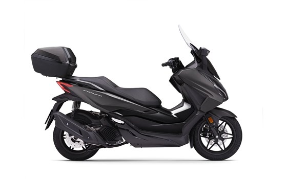 Gebrauchtmotorrad Honda Forza 125 - Bild 2