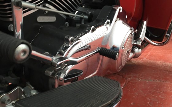 Gebrauchtmotorrad Harley-Davidson Road King Classic FLHRC - Bild 6