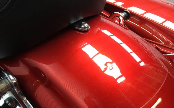 Gebrauchtmotorrad Harley-Davidson Road King Classic FLHRC - Bild 9