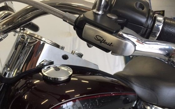 Gebrauchtmotorrad Harley-Davidson Softail Heritage Classic FLSTC - Bild 8