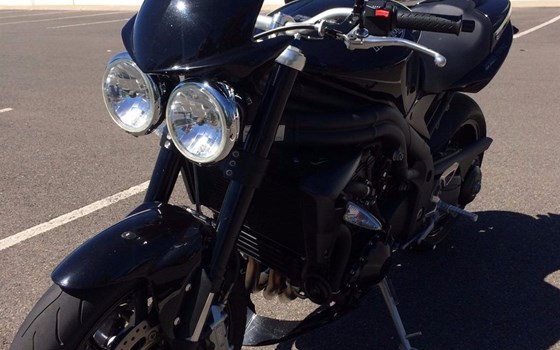 Gebrauchtmotorrad Triumph Speed Triple 1050 - Bild 4