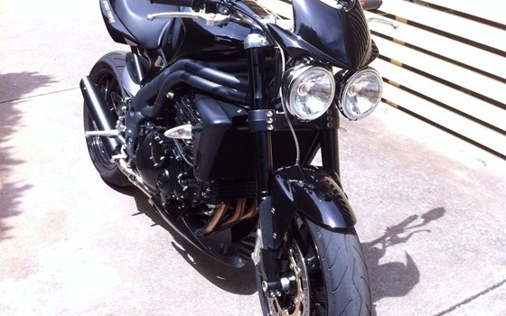 Gebrauchtmotorrad Triumph Speed Triple 1050 - Bild 7