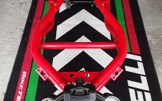 Gebrauchtmotorrad Benelli TNT 1130 - Bild 9