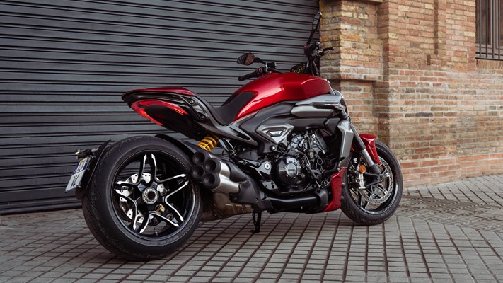 Ducati XDiavel V4 (rot) - Bild 9