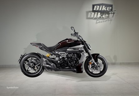 Ducati XDiavel V4 (schwarz)