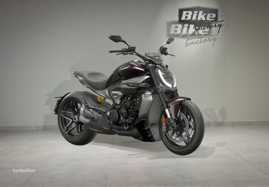 Ducati XDiavel V4 (schwarz)