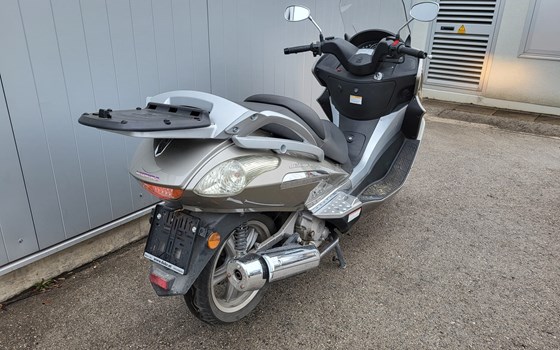 Gebrauchtmotorrad CFMOTO Jetmax 250 EFI - Bild 3 Gebrauchtmotorrad CFMOTO Jetmax 250 EFI - Bild 3