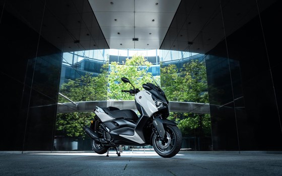 Neufahrzeug Yamaha XMAX 125 Tech MAX+ - Bild 8