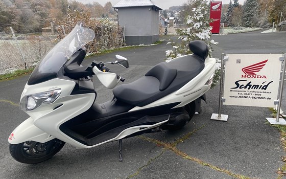 Gebrauchtmotorrad Suzuki Burgman 400Z - Bild 4