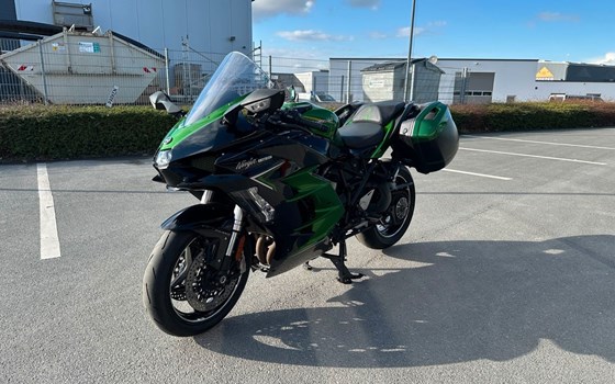 Gebrauchtmotorrad Kawasaki Ninja H2 SX SE - Bild 2