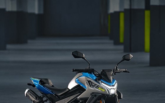 Neufahrzeug CFMOTO 125NK - Bild 5 Neufahrzeug CFMOTO 125NK - Bild 5