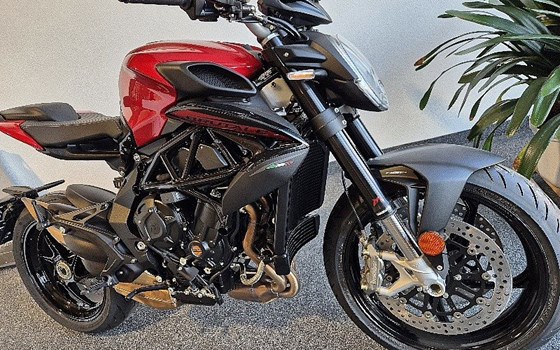 Neufahrzeug MV Agusta Brutale 800 R - Bild 4 Neufahrzeug MV Agusta Brutale 800 R - Bild 4