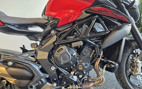 Neufahrzeug MV Agusta Brutale 800 R - Bild 6 Neufahrzeug MV Agusta Brutale 800 R - Bild 6
