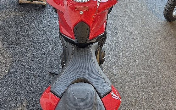 Neufahrzeug MV Agusta Brutale 800 R - Bild 9 Neufahrzeug MV Agusta Brutale 800 R - Bild 9